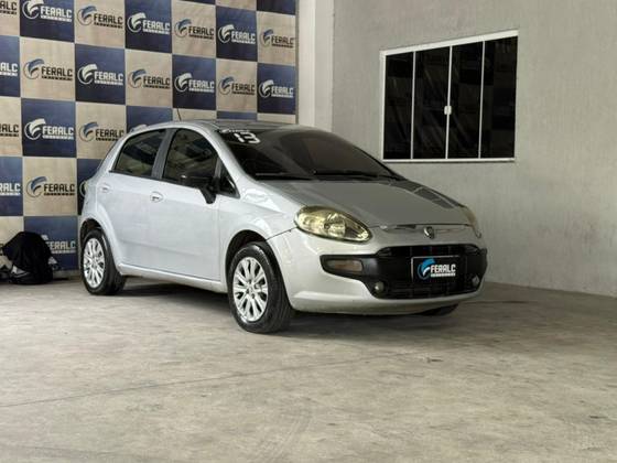 FIAT PUNTO 1.4 ATTRACTIVE 8V FLEX 4P MANUAL